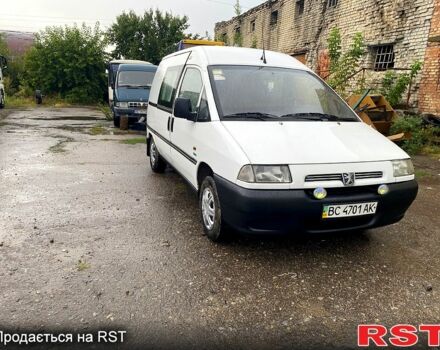 Пежо Эксперт груз.-пасс., объемом двигателя 1.6 л и пробегом 400 тыс. км за 2500 $, фото 1 на Automoto.ua