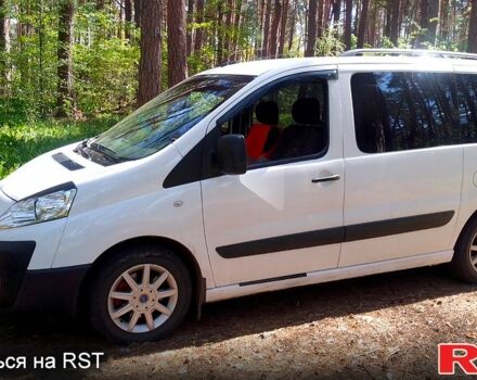 Пежо Эксперт груз.-пасс., объемом двигателя 2 л и пробегом 289 тыс. км за 6700 $, фото 2 на Automoto.ua