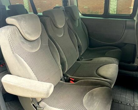 Пежо Эксперт груз.-пасс., объемом двигателя 2 л и пробегом 330 тыс. км за 10500 $, фото 1 на Automoto.ua