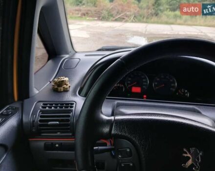 Жовтий Пежо Експерт вант.-пас., об'ємом двигуна 2 л та пробігом 420 тис. км за 5500 $, фото 20 на Automoto.ua
