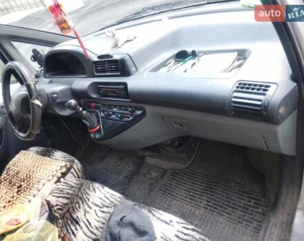 Серый Пежо Эксперт груз.-пасс., объемом двигателя 2 л и пробегом 295 тыс. км за 2800 $, фото 5 на Automoto.ua