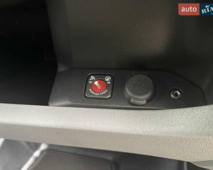 Серый Пежо Эксперт груз.-пасс., объемом двигателя 2 л и пробегом 53 тыс. км за 16700 $, фото 20 на Automoto.ua