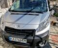 Серый Пежо Эксперт груз.-пасс., объемом двигателя 2 л и пробегом 240 тыс. км за 11000 $, фото 1 на Automoto.ua