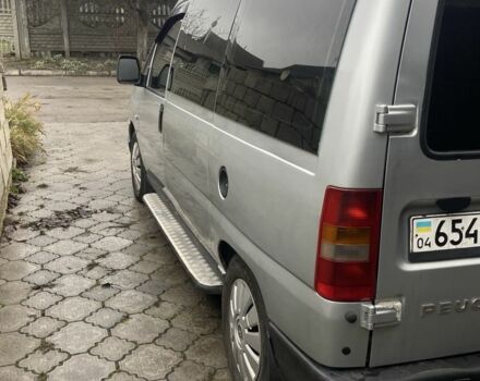 Серый Пежо Эксперт груз.-пасс., объемом двигателя 2 л и пробегом 390 тыс. км за 5500 $, фото 1 на Automoto.ua