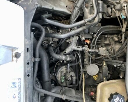 Серый Пежо Эксперт груз.-пасс., объемом двигателя 2 л и пробегом 350 тыс. км за 5000 $, фото 8 на Automoto.ua