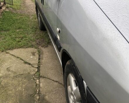 Серый Пежо Эксперт груз.-пасс., объемом двигателя 2 л и пробегом 350 тыс. км за 5000 $, фото 5 на Automoto.ua