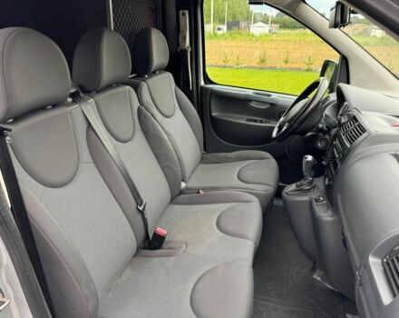 Сірий Пежо Експерт вант.-пас., об'ємом двигуна 2 л та пробігом 280 тис. км за 9999 $, фото 5 на Automoto.ua