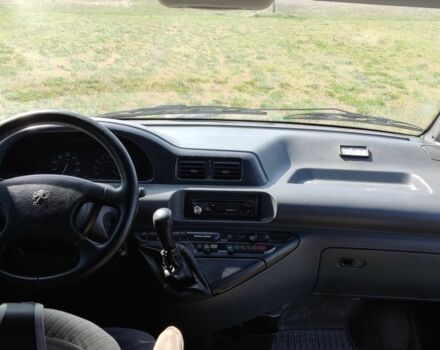 Серый Пежо Эксперт груз.-пасс., объемом двигателя 1.9 л и пробегом 314 тыс. км за 3800 $, фото 6 на Automoto.ua