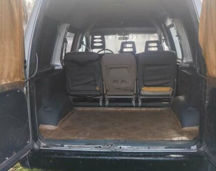 Сірий Пежо Експерт вант.-пас., об'ємом двигуна 1.9 л та пробігом 493 тис. км за 2000 $, фото 3 на Automoto.ua