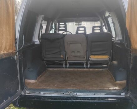 Сірий Пежо Експерт вант.-пас., об'ємом двигуна 1.9 л та пробігом 493 тис. км за 2000 $, фото 4 на Automoto.ua