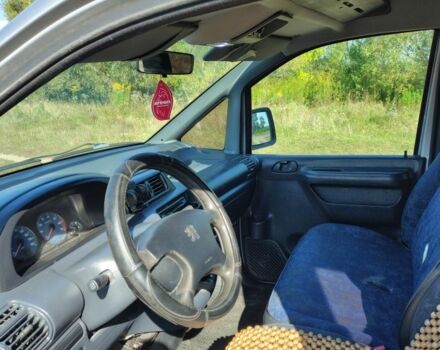 Пежо Эксперт груз.-пасс. 2000 в Яворове на Automoto.ua Серый Пежо Эксперт груз.-пасс., объемом двигателя 1.9 л и пробегом 490 тыс. км за 3600 $, фото 5 на Automoto.ua
