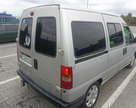 Серый Пежо Эксперт груз.-пасс., объемом двигателя 2 л и пробегом 445 тыс. км за 3650 $, фото 6 на Automoto.ua