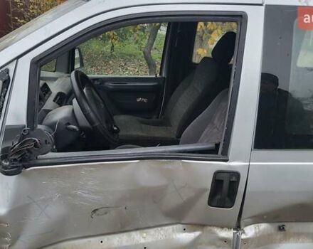 Серый Пежо Эксперт груз.-пасс., объемом двигателя 2 л и пробегом 300 тыс. км за 2300 $, фото 13 на Automoto.ua