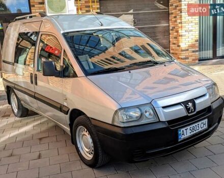 Сірий Пежо Експерт вант.-пас., об'ємом двигуна 2 л та пробігом 250 тис. км за 3999 $, фото 20 на Automoto.ua