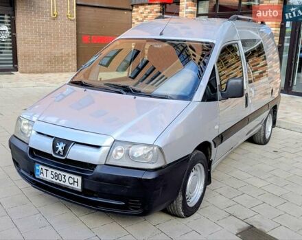Серый Пежо Эксперт груз.-пасс., объемом двигателя 2 л и пробегом 250 тыс. км за 3999 $, фото 1 на Automoto.ua