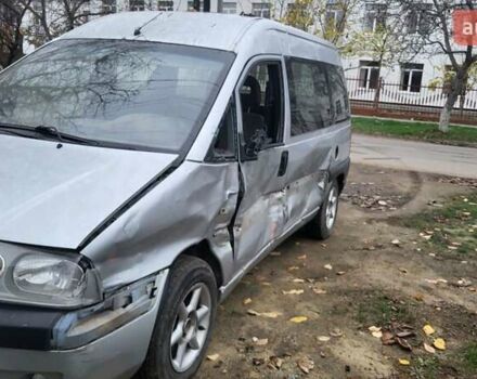 Серый Пежо Эксперт груз.-пасс., объемом двигателя 2 л и пробегом 300 тыс. км за 2300 $, фото 11 на Automoto.ua