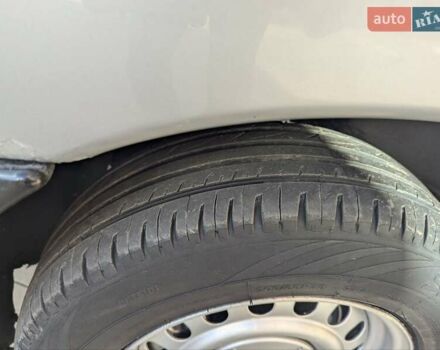 Сірий Пежо Експерт вант.-пас., об'ємом двигуна 2 л та пробігом 250 тис. км за 3999 $, фото 21 на Automoto.ua