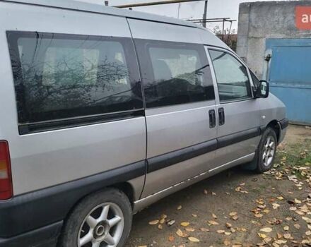 Серый Пежо Эксперт груз.-пасс., объемом двигателя 2 л и пробегом 300 тыс. км за 2300 $, фото 6 на Automoto.ua