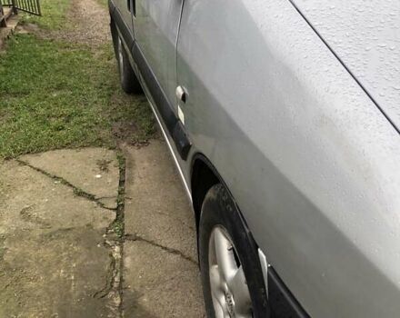 Серый Пежо Эксперт груз.-пасс., объемом двигателя 2 л и пробегом 480 тыс. км за 5000 $, фото 6 на Automoto.ua