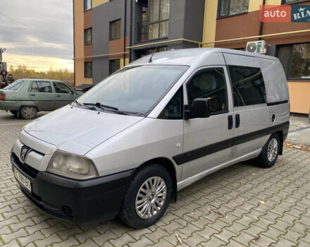 Пежо Эксперт груз.-пасс. 2005 в Луцке на Automoto.ua Серый Пежо Эксперт груз.-пасс., объемом двигателя 2 л и пробегом 290 тыс. км за 4800 $, фото 3 на Automoto.ua