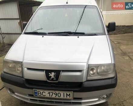 Серый Пежо Эксперт груз.-пасс., объемом двигателя 2 л и пробегом 480 тыс. км за 5000 $, фото 1 на Automoto.ua