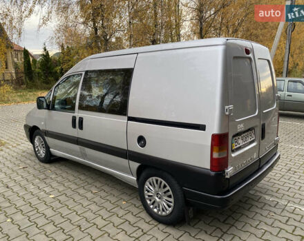 Пежо Эксперт груз.-пасс. 2005 в Луцке на Automoto.ua Серый Пежо Эксперт груз.-пасс., объемом двигателя 2 л и пробегом 290 тыс. км за 4800 $, фото 4 на Automoto.ua