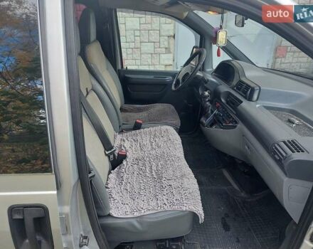 Серый Пежо Эксперт груз.-пасс., объемом двигателя 2 л и пробегом 246 тыс. км за 3500 $, фото 1 на Automoto.ua