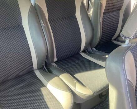 Пежо Эксперт груз.-пасс. 2006 в Томашполе на Automoto.ua Серый Пежо Эксперт груз.-пасс., объемом двигателя 2 л и пробегом 235 тыс. км за 5200 $, фото 14 на Automoto.ua