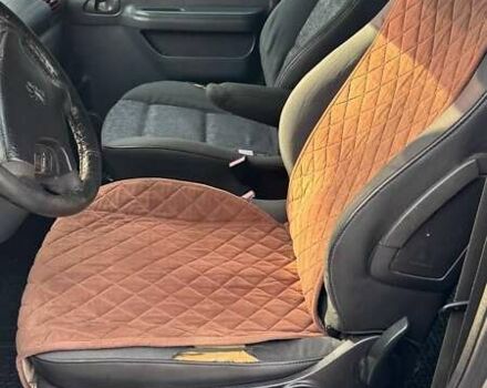 Серый Пежо Эксперт груз.-пасс., объемом двигателя 2 л и пробегом 296 тыс. км за 4700 $, фото 5 на Automoto.ua