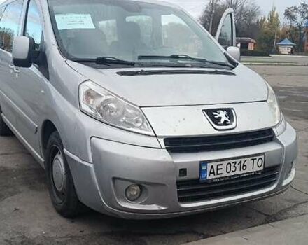 Серый Пежо Эксперт груз.-пасс., объемом двигателя 2 л и пробегом 100 тыс. км за 7000 $, фото 4 на Automoto.ua