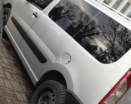 Серый Пежо Эксперт груз.-пасс., объемом двигателя 2 л и пробегом 350 тыс. км за 7000 $, фото 1 на Automoto.ua