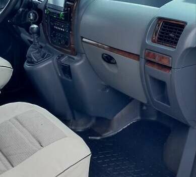 Серый Пежо Эксперт груз.-пасс., объемом двигателя 2 л и пробегом 306 тыс. км за 5900 $, фото 11 на Automoto.ua