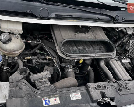 Серый Пежо Эксперт груз.-пасс., объемом двигателя 2 л и пробегом 289 тыс. км за 9300 $, фото 15 на Automoto.ua