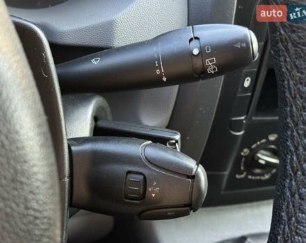 Серый Пежо Эксперт груз.-пасс., объемом двигателя 2 л и пробегом 289 тыс. км за 9900 $, фото 15 на Automoto.ua