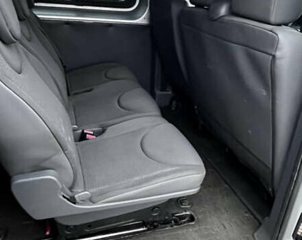 Серый Пежо Эксперт груз.-пасс., объемом двигателя 2 л и пробегом 289 тыс. км за 9300 $, фото 9 на Automoto.ua