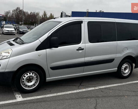 Серый Пежо Эксперт груз.-пасс., объемом двигателя 2 л и пробегом 289 тыс. км за 9300 $, фото 2 на Automoto.ua