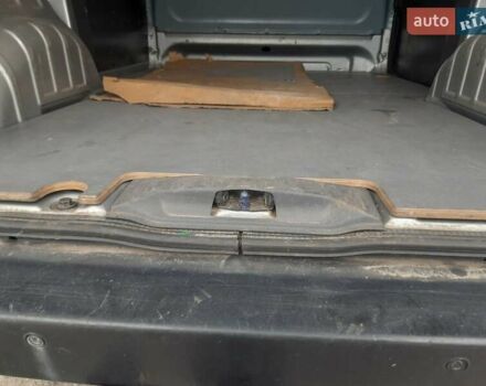 Пежо Эксперт груз.-пасс. 2011 в Василькове на Automoto.ua Серый Пежо Эксперт груз.-пасс., объемом двигателя 2 л и пробегом 220 тыс. км за 6200 $, фото 10 на Automoto.ua