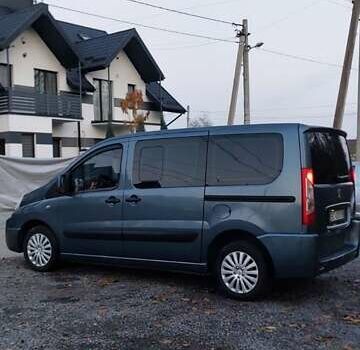 Серый Пежо Эксперт груз.-пасс., объемом двигателя 2 л и пробегом 288 тыс. км за 8900 $, фото 4 на Automoto.ua