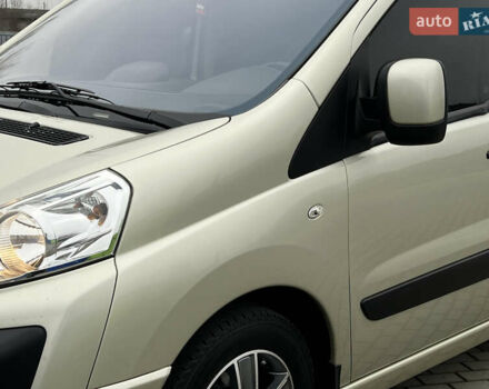 Сірий Пежо Експерт вант.-пас., об'ємом двигуна 2 л та пробігом 226 тис. км за 12800 $, фото 18 на Automoto.ua