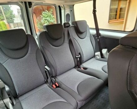 Серый Пежо Эксперт груз.-пасс., объемом двигателя 2 л и пробегом 259 тыс. км за 8500 $, фото 19 на Automoto.ua