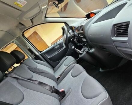 Серый Пежо Эксперт груз.-пасс., объемом двигателя 2 л и пробегом 259 тыс. км за 8500 $, фото 20 на Automoto.ua