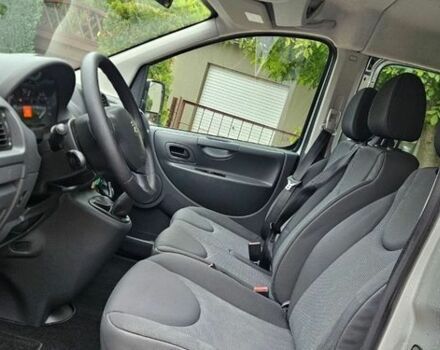 Серый Пежо Эксперт груз.-пасс., объемом двигателя 2 л и пробегом 259 тыс. км за 8500 $, фото 10 на Automoto.ua