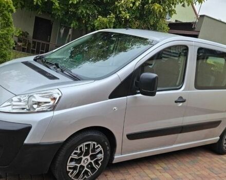 Серый Пежо Эксперт груз.-пасс., объемом двигателя 2 л и пробегом 259 тыс. км за 8300 $, фото 3 на Automoto.ua