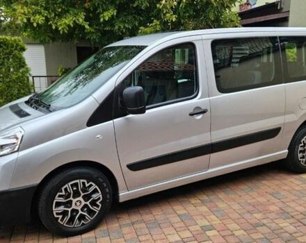 Серый Пежо Эксперт груз.-пасс., объемом двигателя 2 л и пробегом 259 тыс. км за 8500 $, фото 4 на Automoto.ua