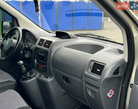 Сірий Пежо Експерт вант.-пас., об'ємом двигуна 2 л та пробігом 226 тис. км за 12800 $, фото 37 на Automoto.ua