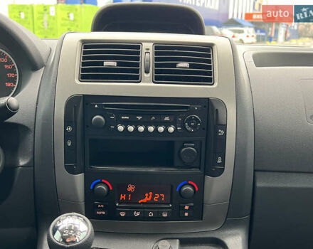 Сірий Пежо Експерт вант.-пас., об'ємом двигуна 2 л та пробігом 226 тис. км за 12800 $, фото 44 на Automoto.ua