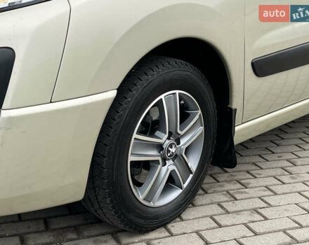 Сірий Пежо Експерт вант.-пас., об'ємом двигуна 2 л та пробігом 226 тис. км за 12800 $, фото 19 на Automoto.ua