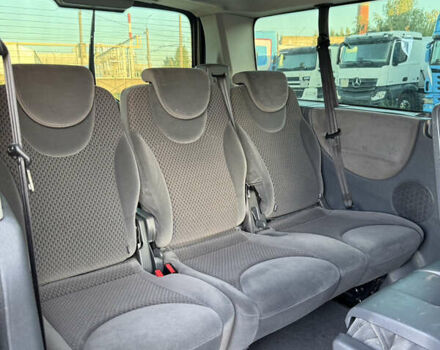 Серый Пежо Эксперт груз.-пасс., объемом двигателя 2 л и пробегом 330 тыс. км за 12500 $, фото 11 на Automoto.ua