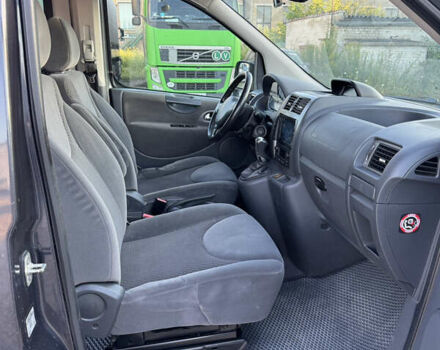 Серый Пежо Эксперт груз.-пасс., объемом двигателя 2 л и пробегом 330 тыс. км за 12500 $, фото 16 на Automoto.ua