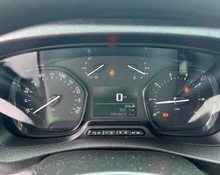 Серый Пежо Эксперт груз.-пасс., объемом двигателя 2 л и пробегом 195 тыс. км за 19900 $, фото 12 на Automoto.ua